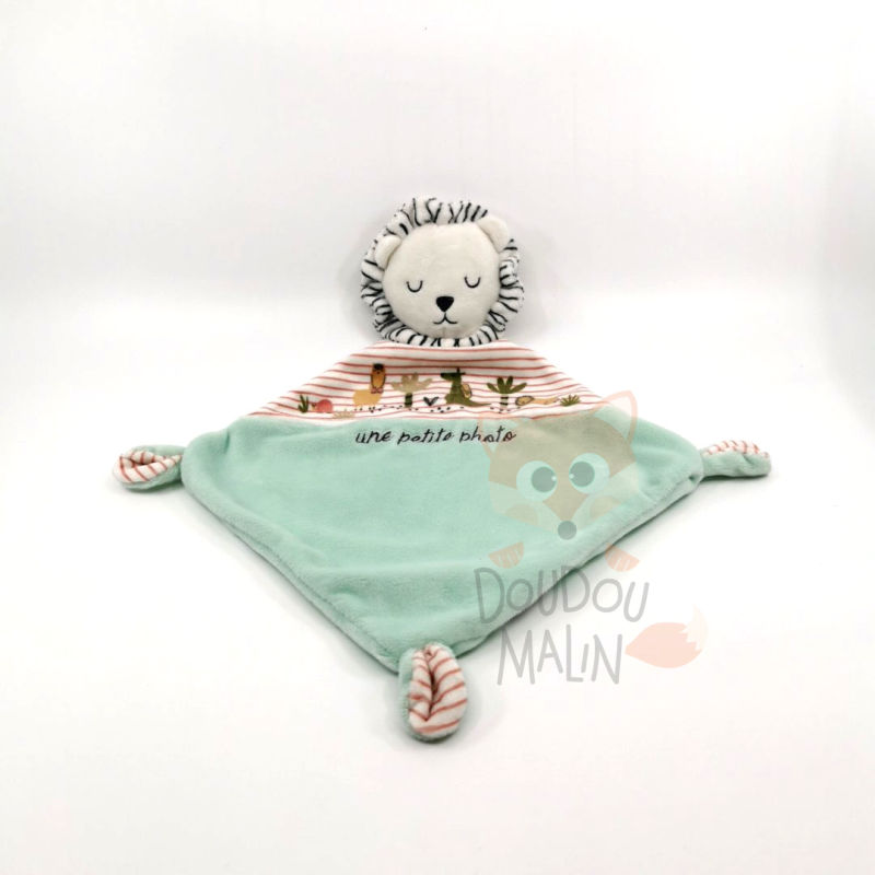  comforter lion une petite photo green white 25 cm 